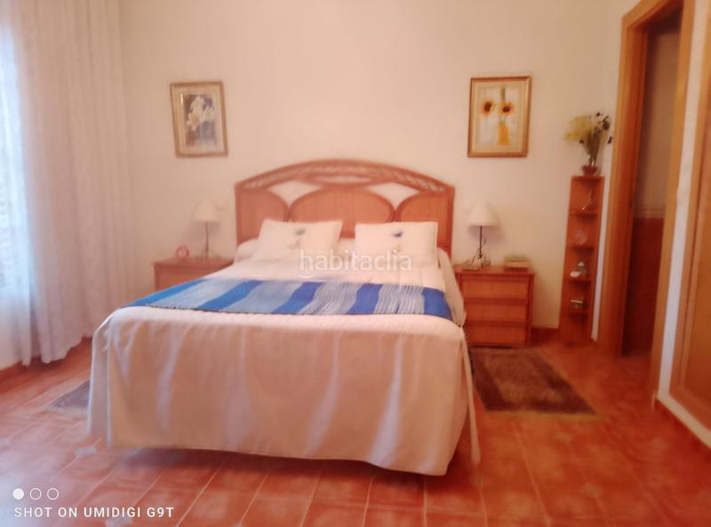 Foto d7018ae2-b2a2-444d-a0cd-7564b2ad0aba. Casa a schiera con riscaldamento parcheggio in Yuncos