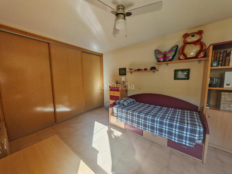 Foto 2b32775e-6c3e-47fb-a516-064ce7b958a4. Chalet aoc vende chalet , 4 habitaciones, 3 baños, garage y patio exterior e interior en Illescas