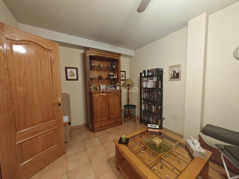 Foto 9f61bcab-7215-41ba-9a7b-101cb08b8dd0. Chalet aoc vende chalet , 4 habitaciones, 3 baños, garage y patio exterior e interior en Illescas