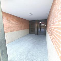 Pis a Cedillo del Condado. Aoc vende piso en cedillo del condado con 3 habitaciones, 2 baño