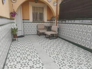 Chalet en Cabañas de la Sagra. Aoc vende chalet adosado 3hab, 2baños, 1 aseo ,garaje y piscina