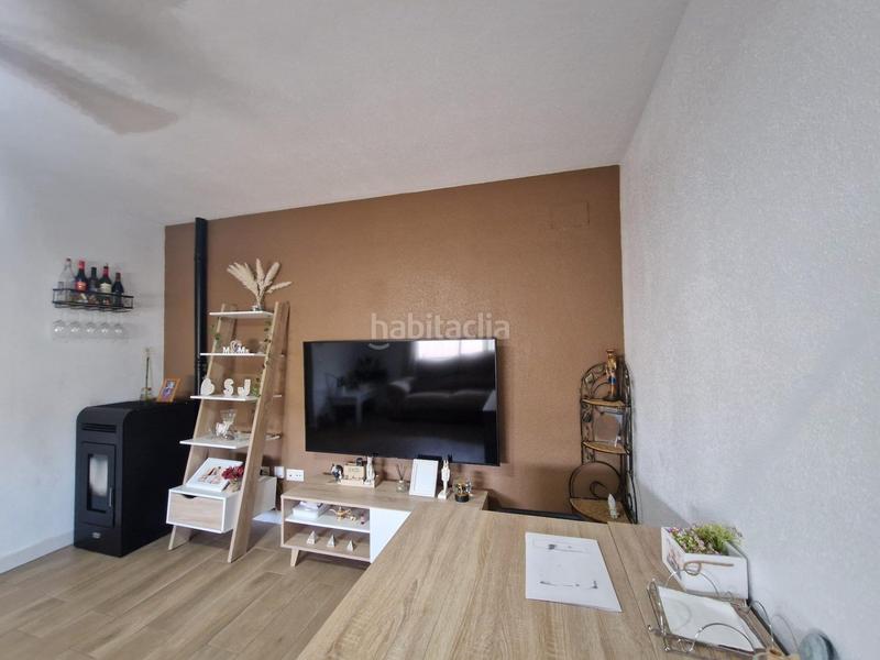 Foto 2081931c-e167-47c8-ac0b-cfbf5ca7aa31. Casa aparellada amb calefacció aparcament piscina a Carmena