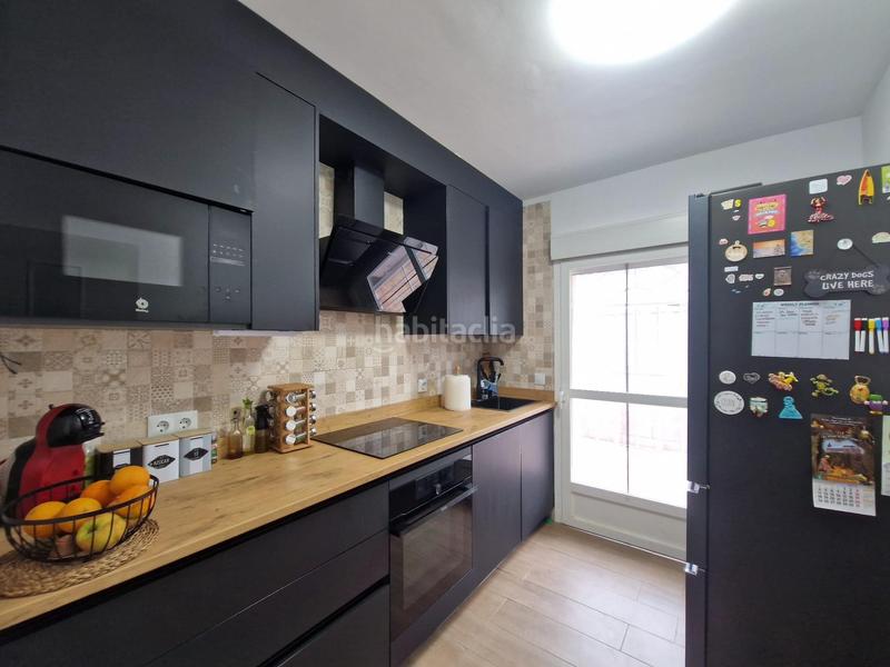 Foto ada6ee8a-e576-4cfc-a83e-201a5df65bff. Casa aparellada amb calefacció aparcament piscina a Carmena