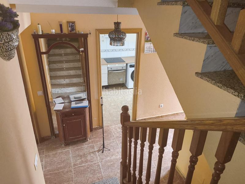 Foto c42abf3b-817f-41cd-87f0-bb51287c9a83. Casa adossada amb calefacció aparcament a Las Lomas Seseña