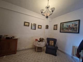 House in Torrijos. Casa baja, 5 habitaciones, 1 baño, 1 aseo, patio de 40m2