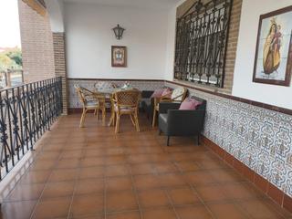Chalet in Villaluenga de la Sagra. Chalet de ensueño en villaluenga 3 plantas y total comodidad!