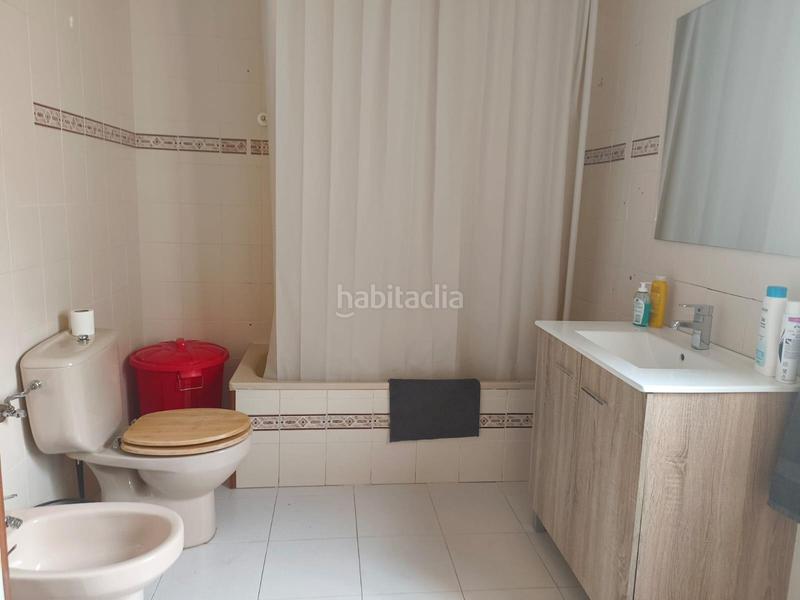 Foto e7e9c920-aac7-47c6-85ee-bdf1543dfa53. Maison jumelée avec parking piscine dans Quismondo