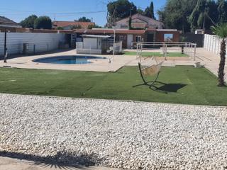 Chalet in Yuncler. Aoc vende, chalet independiente,5 hab,2baños,piscina,barbacoa