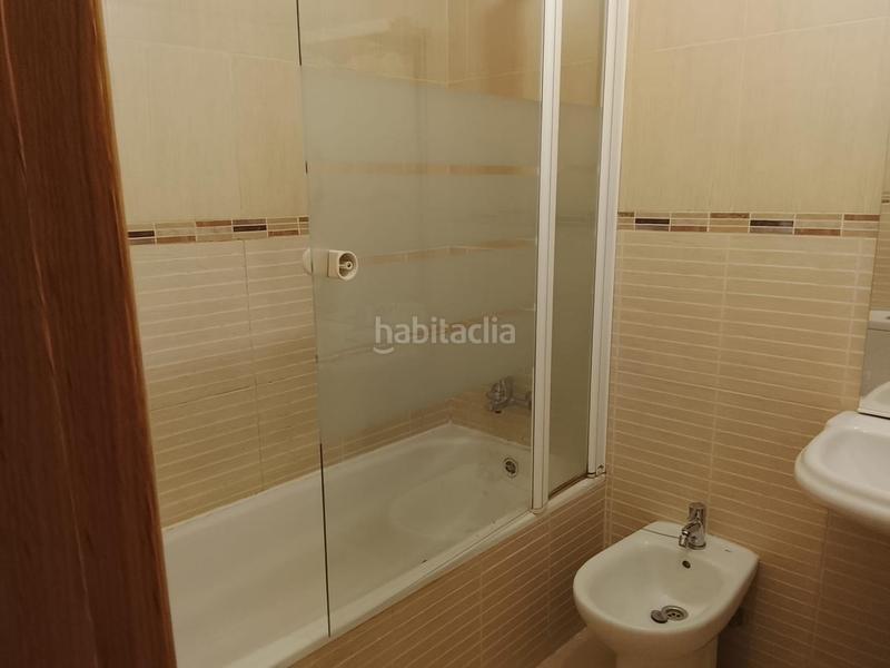 Foto 79c868eb-e56e-4b19-a1ac-06f184772362. Planta baixa amb calefacció aparcament a Yuncler