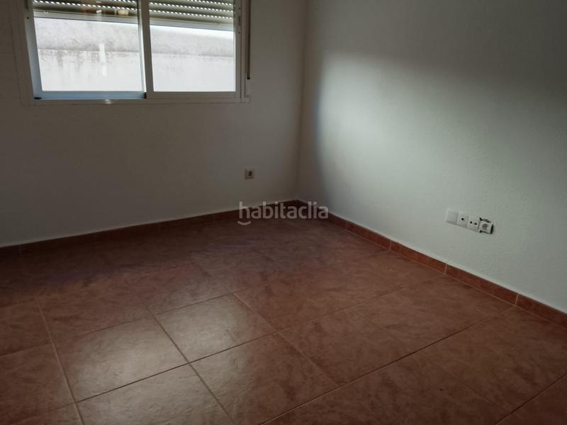 Foto d810d26a-63ec-4d1a-92d9-dd8857ad5fd8. Planta baixa amb calefacció aparcament a Yuncler