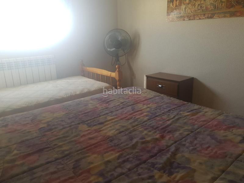 Foto e9ce51d9-b142-4bdb-8596-e4cc700436a5. Chalet con riscaldamento parcheggio piscina in Carmena