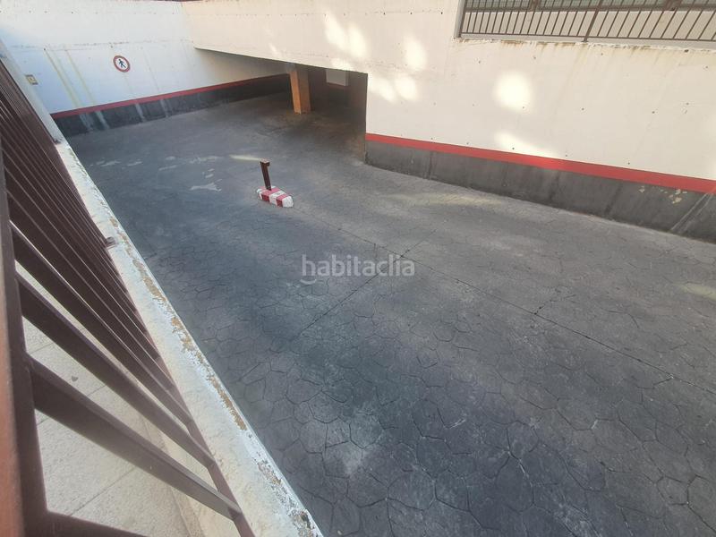 Foto 7f1fee01-14ce-4efa-a1c9-6ee93cc87c30. Rez-de-chaussée avec chauffage parking piscine dans Fuenlabrada