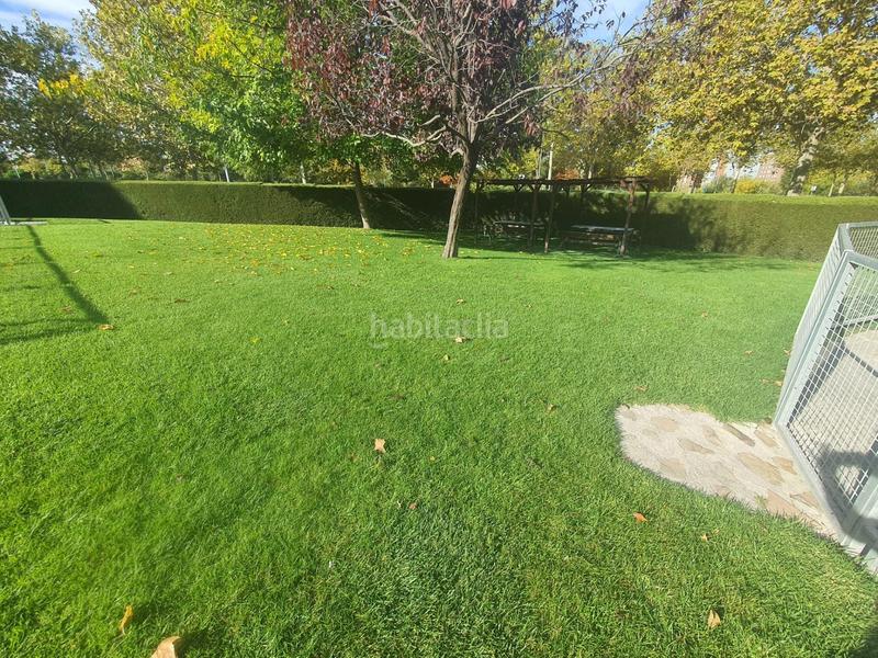 Foto a854a296-8cbd-4702-9949-1c5d415145b8. Rez-de-chaussée avec chauffage parking piscine dans Fuenlabrada