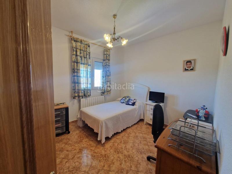 Foto d716ba8a-d752-4887-931b-26e768056cc8. Chalet con riscaldamento parcheggio piscina in Álamo (El)