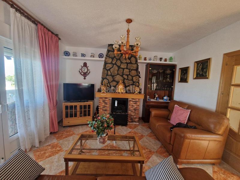 Foto fe93765f-77fb-429b-83ff-7794720147ea. Chalet con riscaldamento parcheggio piscina in Álamo (El)