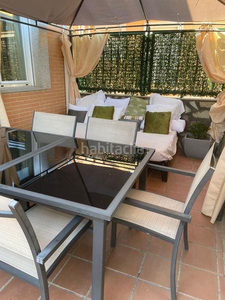 Foto 0fcf1a47-b9fb-475f-bddf-e70b02eecf7f. Casa aparellada amb aparcament piscina a Méntrida