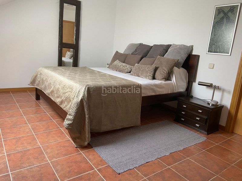 Foto bbeba9ff-ac09-4fdb-a4c9-bb397ea11b6c. Casa aparellada amb aparcament piscina a Méntrida