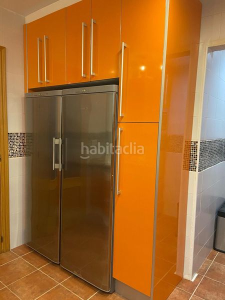 Foto cbcea69a-d831-4071-8653-0aaf31ab8e40. Casa aparellada amb aparcament piscina a Méntrida