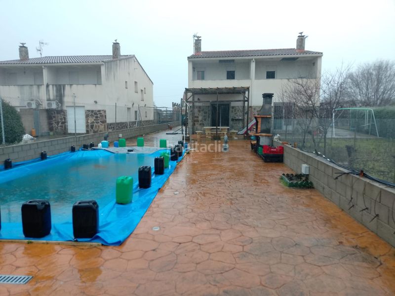 Foto c993567d-d2c4-45e7-ab72-32becb0986b6. Xalet amb calefacció aparcament piscina a Viso de San Juan (El)