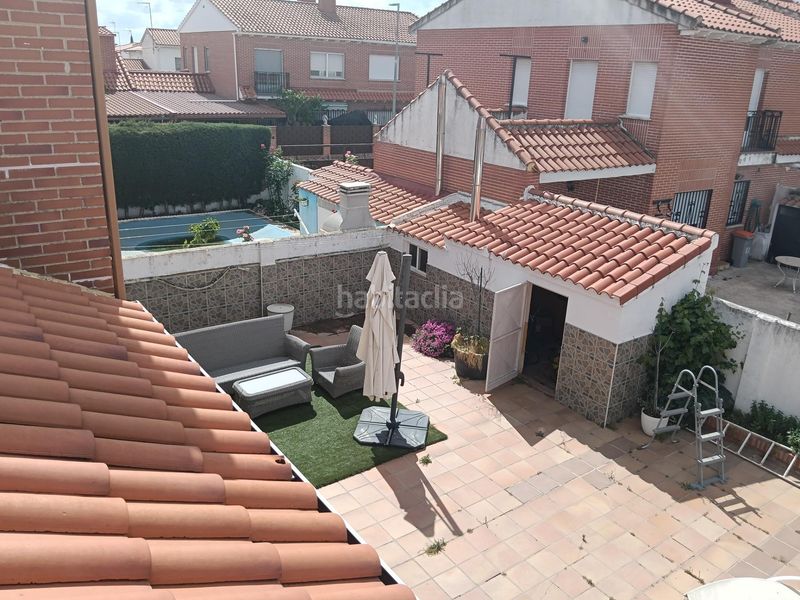 Foto b66c2e6b-1ee0-4c02-874a-498dfac8b451. Casa adossada amb calefacció a Cedillo del Condado