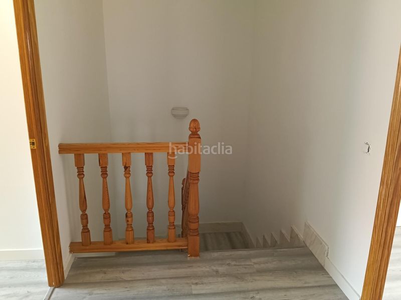 Foto f00bbc72-5f0f-4178-b3e6-2e0a2277f1e1. Casa adossada amb calefacció a Cedillo del Condado