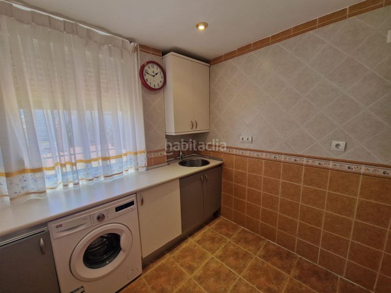Foto b4f9e376-666d-45ab-a929-40b46fed48e3. Casa amb calefacció aparcament piscina a Palomeque