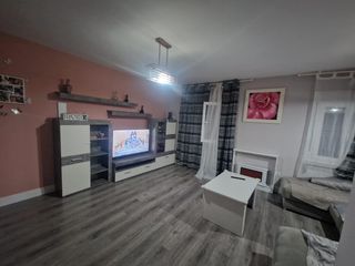 Piso en El Arroyo-La Fuente