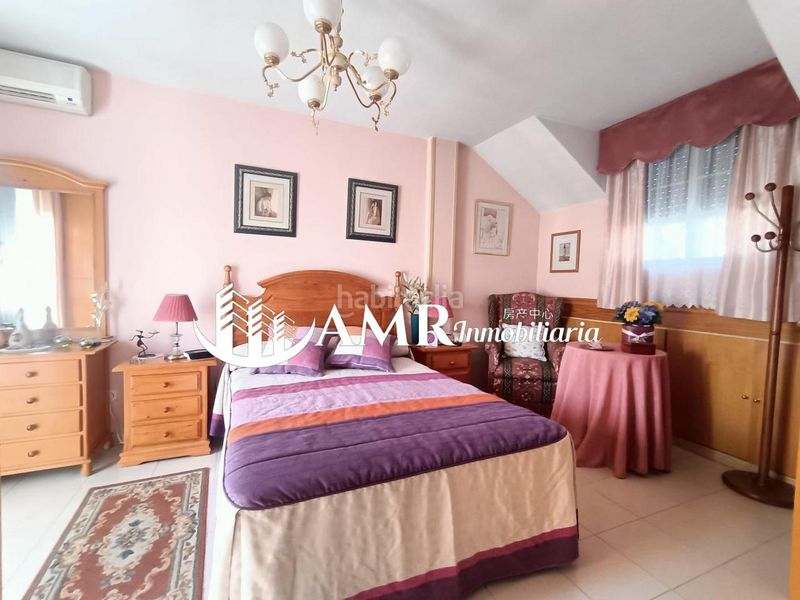 Foto dfa880f0-fa68-4786-a35a-da0fec6d0a55. Casa adossada amb calefacció aparcament a Las Américas Parla
