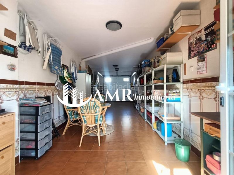 Foto f8cf8a47-a88f-4c22-b590-a6576b32ef16. Casa adossada amb calefacció aparcament a Las Américas Parla