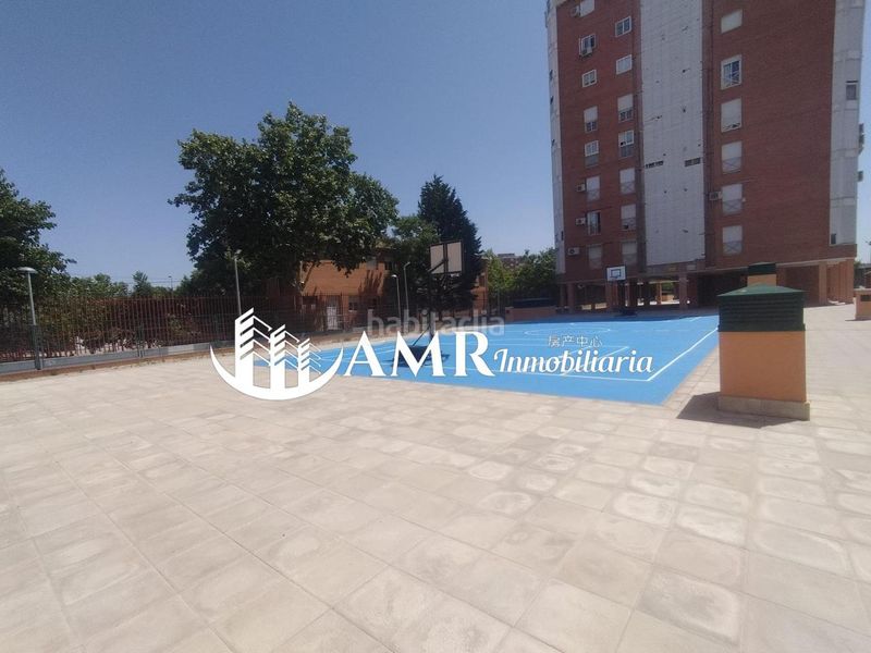Foto 9fd8fd78-e3d0-4523-98ba-18eeb8e3b8ef. Dúplex amb calefacció aparcament piscina a Loranca Fuenlabrada