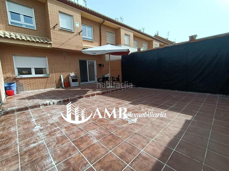 Foto 8ad9bfd7-2830-4239-955c-bb779e3c0de0. Semi detached house with heating parking in Yuncos