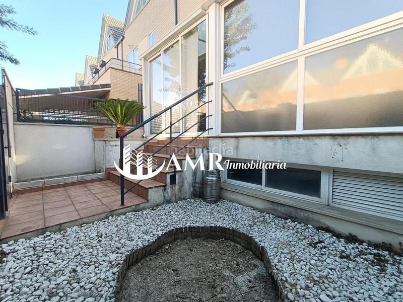 Foto bcb43981-e239-4528-a38c-1e075fd5b5c7. Casa adosada en Hispanoamérica-Comunidades Valdemoro