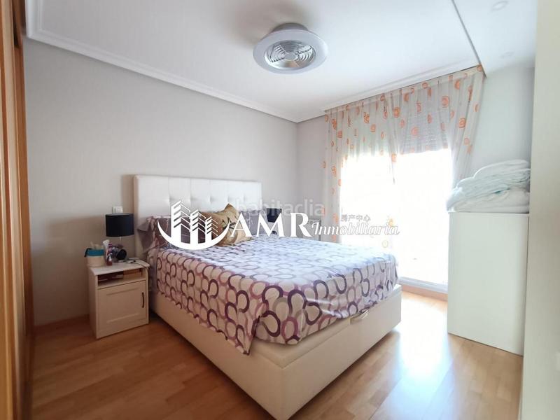 Foto c6a0ae5a-b020-4c39-a7c4-a362e0baa7a2. Casa adosada en Hispanoamérica-Comunidades Valdemoro