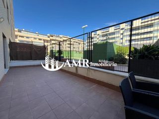 Rez-de-chaussée à Hospital