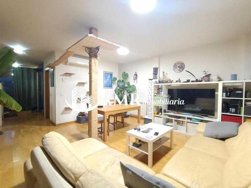 Foto 26efe80c-343d-42f4-9f79-0895650ab290. Penthouse with heating parking in Centro Parla