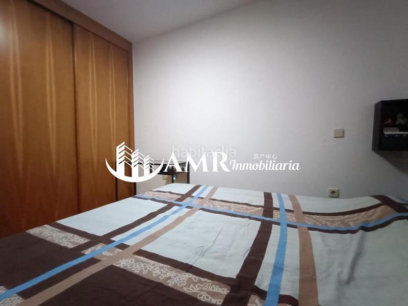 Foto 61d5a445-5f22-442a-ad8c-58e78bfb884f. Penthouse with heating parking in Centro Parla