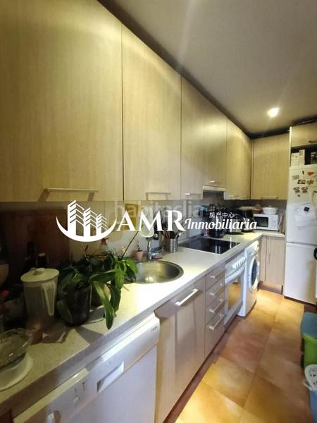 Foto b74bd41c-0444-435d-8e30-cb0710503747. Penthouse with heating parking in Centro Parla