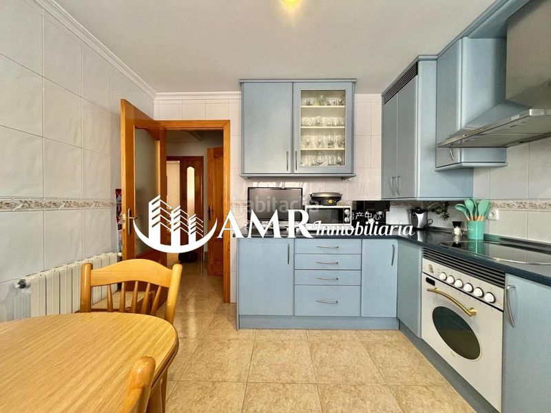 Foto a4d8a875-a64b-4c4f-9dbb-fb57b38880b4. Casa adossada amb calefacció aparcament piscina a Casarrubuelos