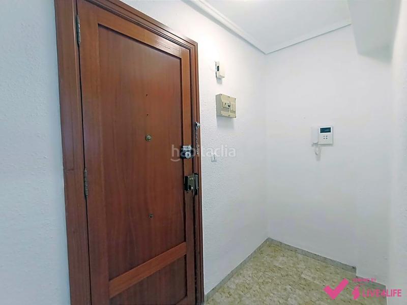 Foto 903eb298-4e5d-4b84-a0dd-fe2b9f1daabe. Alquiler piso  en calle de borriol 7 en Aiora Valencia
