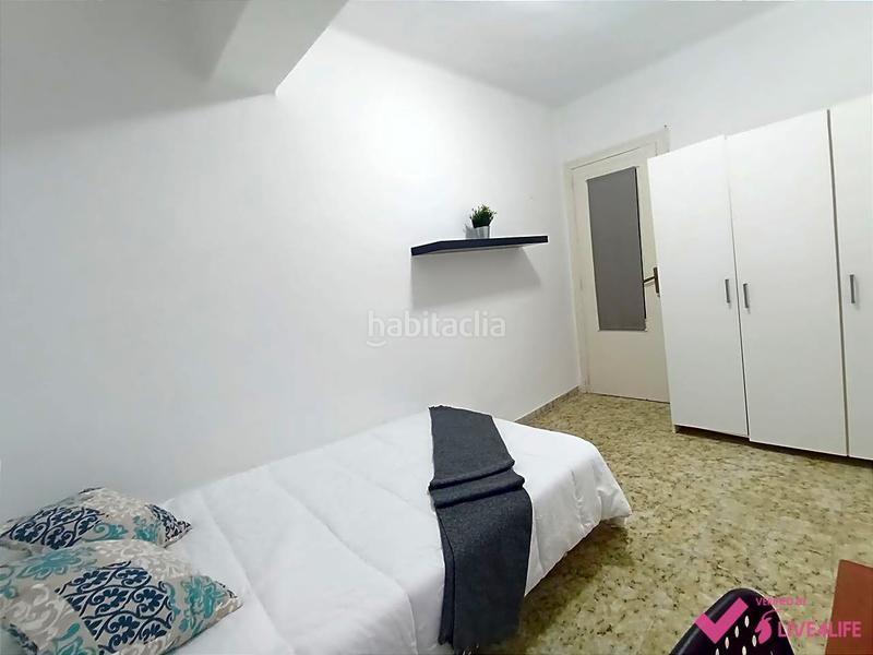 Foto b393cfc2-2c11-4517-beb2-aa90cb75baba. Alquiler piso  en calle de borriol 7 en Aiora Valencia