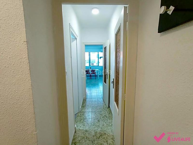 Foto ff81adad-2625-4045-af92-df3988ee8476. Alquiler piso  en calle de borriol 7 en Aiora Valencia