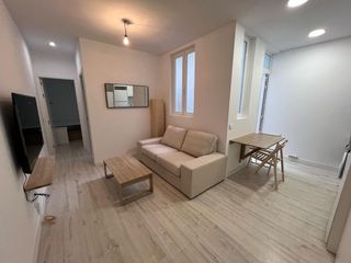 Ground floor in Calle de Granada