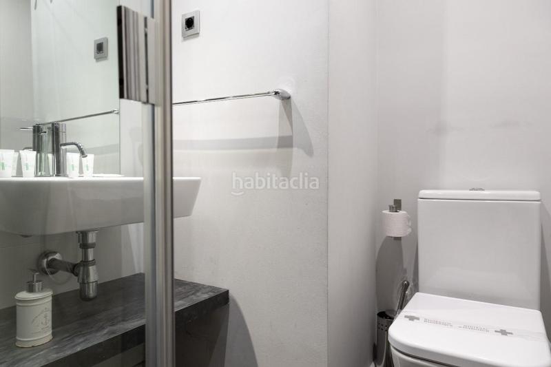 Foto 4b100f1f-dcf1-4d0b-b7ff-e1a75ed925d2. Alquiler estudio en Guindalera Madrid