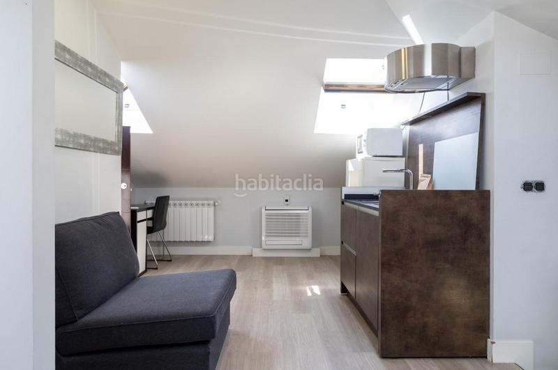 Foto b85a49d9-50d1-4f5e-9627-c989345fd128. Rent studio in Guindalera Madrid