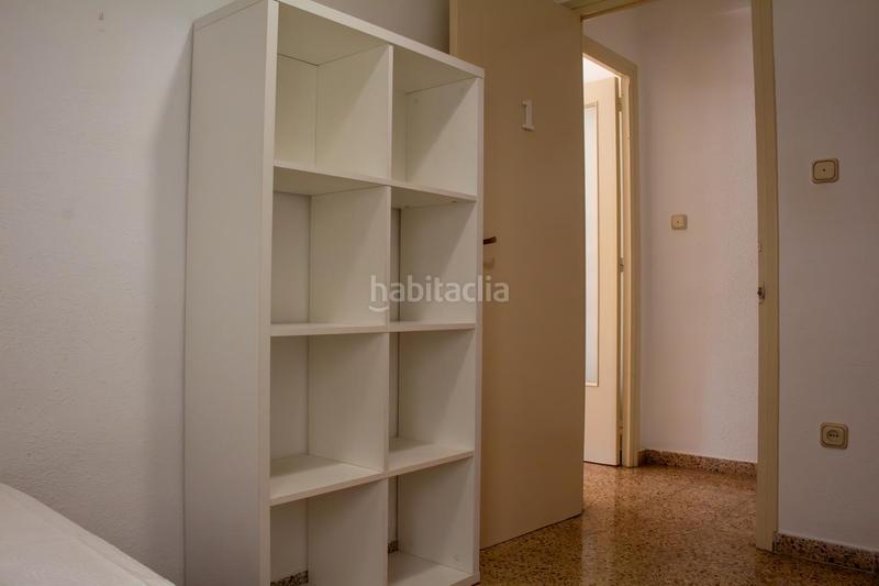 Foto 685e6695-c800-4260-bf6d-dfaca25e15a8. Alquiler piso en Ciutat Jardí Valencia
