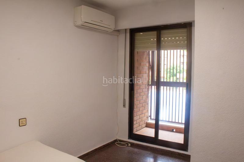 Foto 91dc09d7-6abd-4989-a976-7ca0ba5976bf. Alquiler piso  en historiador claudio sánchez albornoz en Valencia