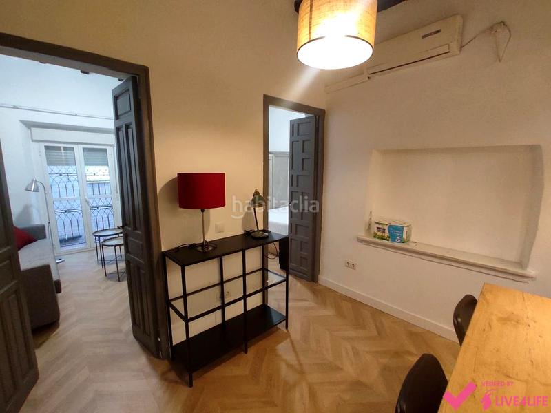 Foto 4142d0f4-0006-4c2c-b30a-096ba66d3ad4. Location appartement dans Santa Catalina Sevilla