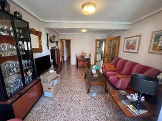 Miete Etagenwohnung  Del doctor vicente pallarés