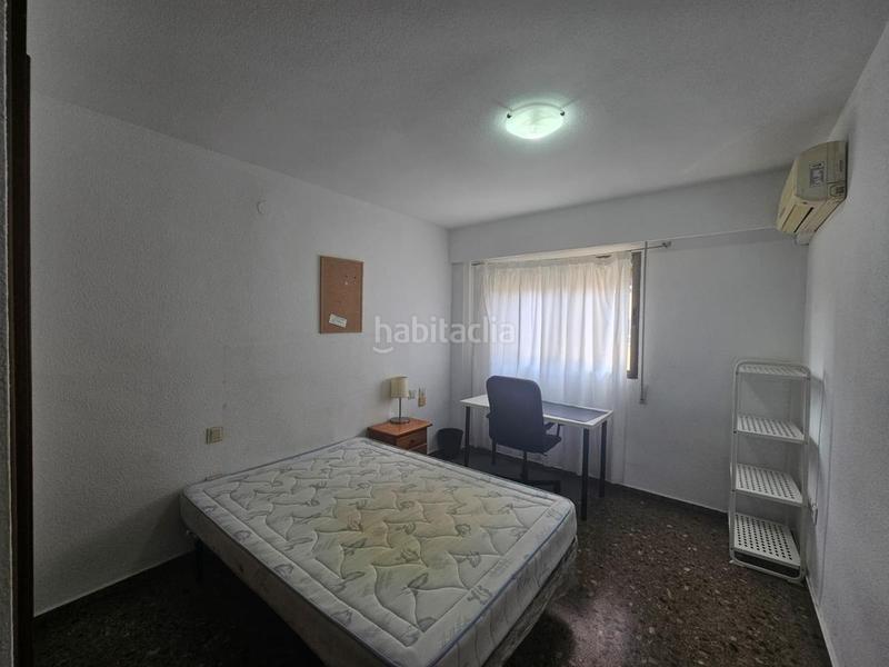 Foto 4abfbfe8-cfa1-4082-9984-db774b99b5c6. Alquiler piso en La Bega Baixa - Plaza Xúquer Valencia
