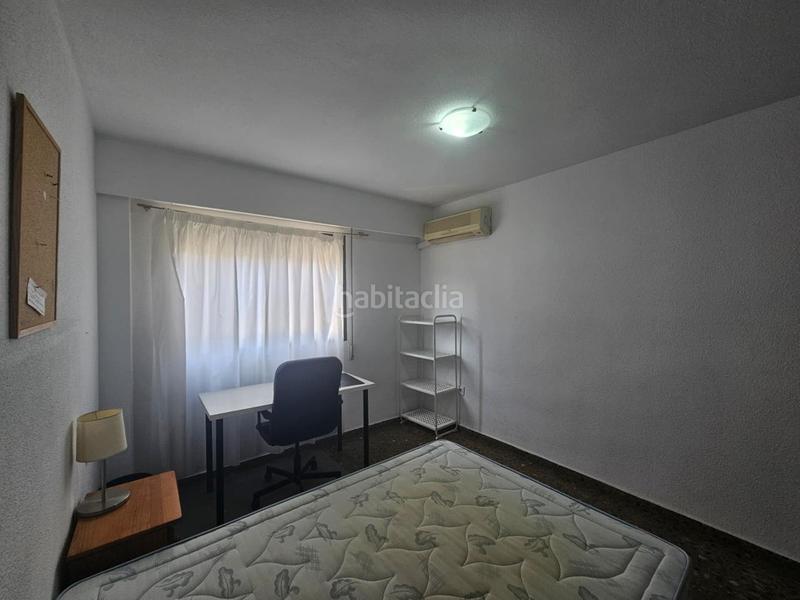 Foto aca32c5f-f79b-4530-b9f8-f3dd331fc85e. Alquiler piso en La Bega Baixa - Plaza Xúquer Valencia